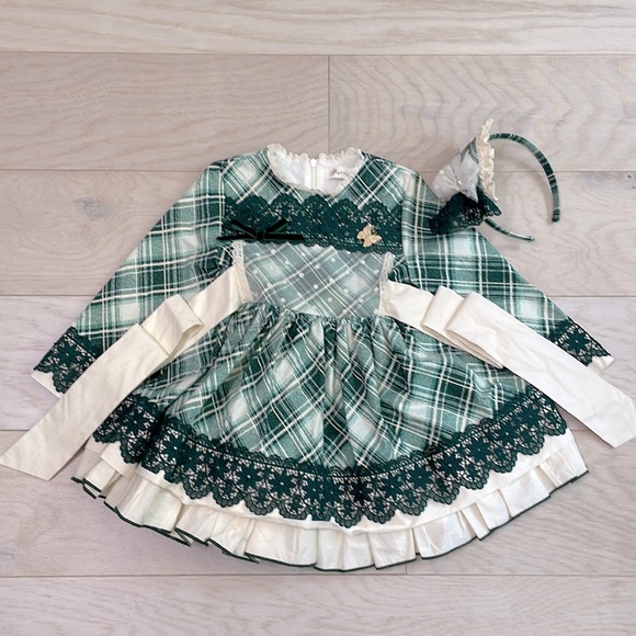 Other - Girls Christmas dress